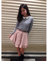 渋谷109 157cm<br><br>全体にパールが散りばめられた大人可愛いめニット★取り外し可能な衿付きで1枚でトレンドスタイルも完成する万能アイテム！<br><a href="http://ameblo.jp/ingni109/">★渋谷109</a>