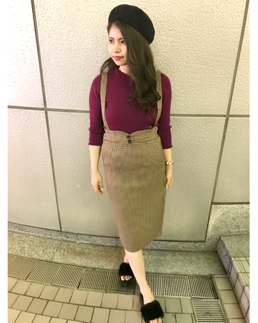 INGNI(イング)のコーディネート 渋谷109 165cm<br>こちらのニットは肌触りがとてもよく、ハイネックでもチクチクすることなくお召しいただけます！今年トレンド柄のチェックのスカートと合わせ、レトロかわいいコーディネートにしてみました！！