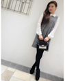EST 156cm<br><br>1枚でトレンド感たっぷりのOP★春先まで着こなせるアイテム！！<br><a href="http://ameblo.jp/ingniest/">★EST</a>