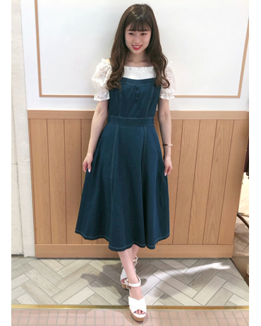 INGNI(イング)のコーディネート 渋谷109 154cm<br>カジュアルなデニムにはレースを合わせてガーリーに！