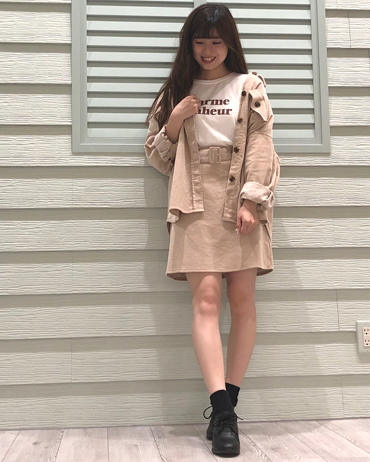 INGNI(イング)のコーディネート 渋谷109 154cm<br>今期トレンドセットアップはワントーンコーデでかわいらしく！