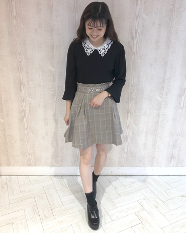 INGNI(イング)のコーディネート 渋谷109 158cm<br>毎年人気の衿付トップスはチェック柄と合わせて秋っぽく！