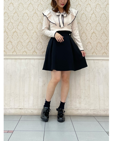 INGNI(イング)のコーディネート HEPFIVE 158cm<br>ボウタイが可愛いHEP FIVE店大人気のニットです♪