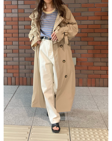 INGNI(イング)のコーディネート 札幌ステラプレイス 150cm<br>春の流行大本命のスタンドカラートレンチコートは、いつものスタイルにサラッと羽織るだけでこなれて見えます♪首元を閉めてCoolに着こなすのもオススメです。