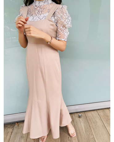 INGNI(イング)のコーディネート ららぽーと横浜 164cm<br>マーメイドのラインが綺麗なジャンスカは、切替が高い位置にあるため、脚長効果があります。