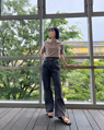 神戸ハーバーランド 163cm<br><br>新作のポロ衿トップスです♪私はカジュアルコーデが好きなので、デニムパンツに合わせてみました！！ロゴが小さく控えめなので上品に着こなすことも可能です◎