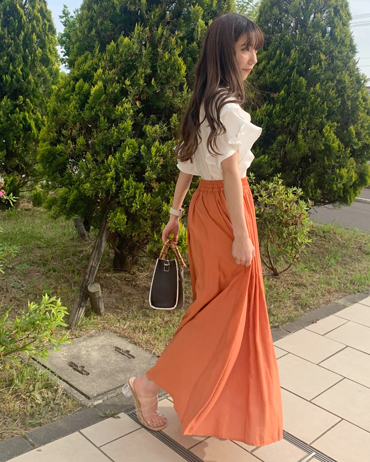 INGNI(イング) 【着用動画あり】ギャザーロング／スカート MOP札幌北広島 150cm<br>袖のフリルデザインで、腕がほっそり見え着痩せ効果抜群です。スカートはカラバリ豊富で、全ゴムの為楽チン♪