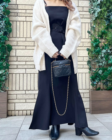 INGNI(イング)のコーディネート サンシャインシティ池袋 153cm<br>骨格ストレート・イエベ<br>ふわふわなモヘアタッチニットはキャミワンピに合わせておフェロ女子に。カットタートルやロンT合わせもおすすめです。