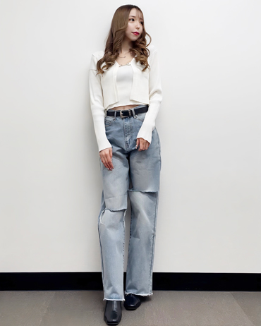 天神ソラリア 159cm<br>骨格ナチュラル・イエベ<br>韓国好きの方におすすめしたい、イチオシの商品です♪フロントのチェーンがアクセントのカーデは同カラーのキャミがセットになっています。