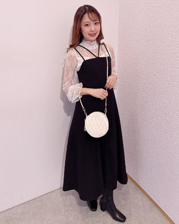 渋谷109 161cm<br>骨格ナチュラル<br>取り外しできるホルターNキャミOP。ブラウス合わせでも大人っぽくて可愛い！私は透け感のあるレースTOPSで合わせました♪