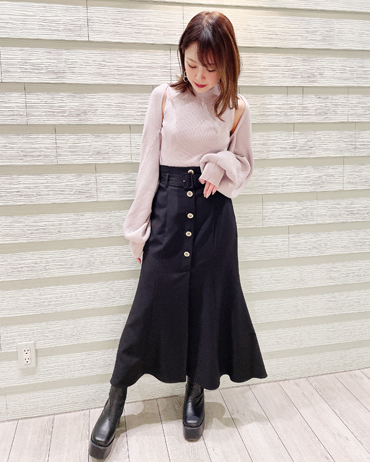 渋谷109 161cm<br>骨格ナチュラル<br>ボレロキャミSETはマーメイドSKで合わせるとめちゃくちゃ大人っぽくなって◎グレー×ブラック合わせが私の好み♪