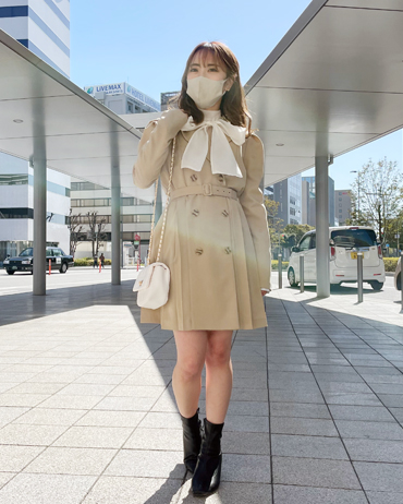 ピオレ姫路 150cm<br>骨格ウェーブ・イエベ秋<br>ベルトでウエストマークしてくれるので細見え効果もあってスタイルアップが叶います！羽織としても使えるアイテムで着回し力抜群です。リボンブラウスと合わせて春らしい甘めコーデにしてみました！