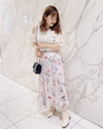 イオンモール岡崎 153cm<br>骨格ストレート・イエベ秋<br>大きめの花柄が大人っぽさ引き出してくれます！大人キレイめコーデにピッタリの一枚です。