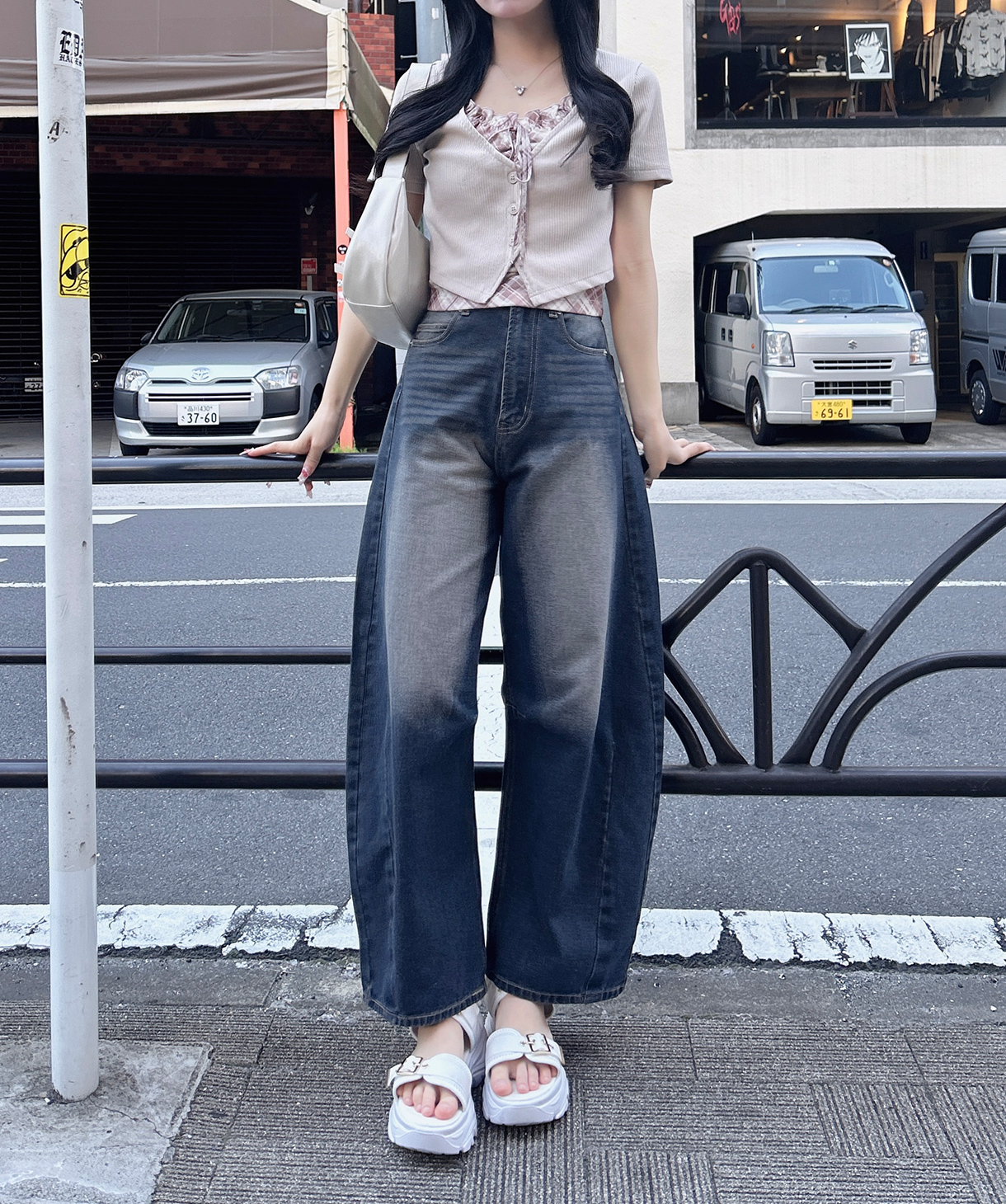 デニムカーブパンツ / Mサイズ着用 / 身長163cm / 骨格ウェーブ×骨格ナチュラル