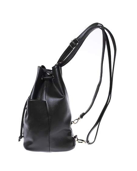 INGNI（イング） ファスナー付／リュック ｸﾛ