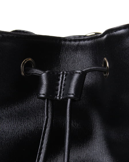 INGNI（イング） ファスナー付／リュック ｸﾛ