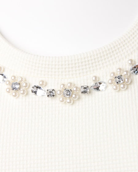 INGNI（イング） 袖シアー花／TOPS ｵﾌﾎﾜｲﾄ