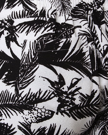 INGNI（イング） パイナップル3つ釦ハイウエストショート／パンツ ｵﾌﾎﾜｲﾄ/ｸﾛ