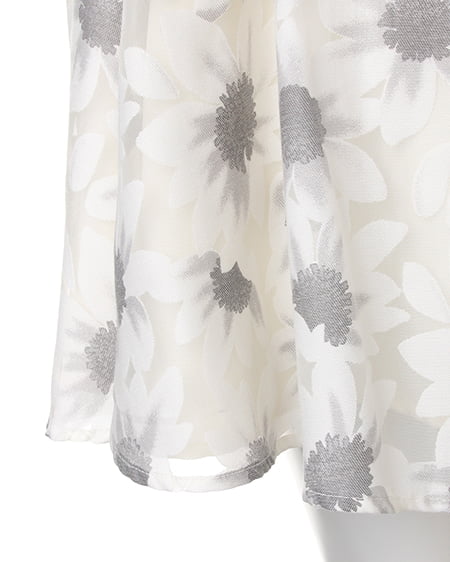 INGNI（イング） オパールヒマワリ柄／スカート ｵﾌﾎﾜｲﾄ