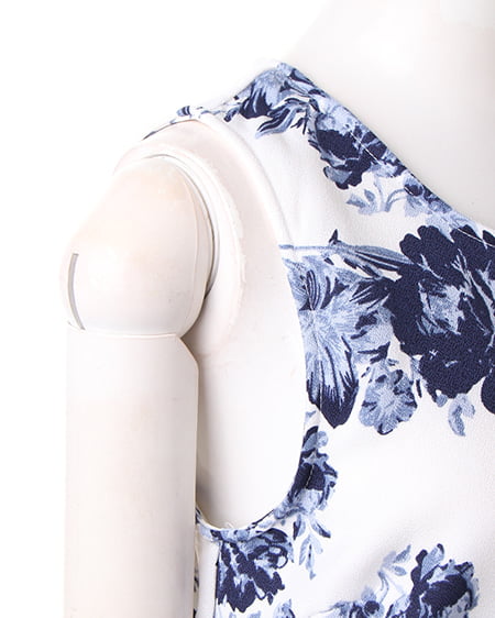 INGNI（イング） 花柄F＆F／ワンピース ｵﾌﾎﾜｲﾄ