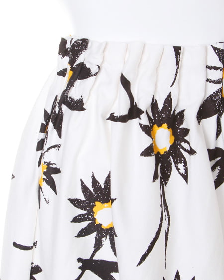 INGNI（イング） モノトーン花柄ラッピングミディ／スカート ｵﾌﾎﾜｲﾄ