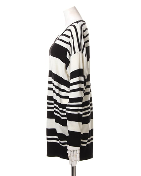 INGNI（イング） イレギュラーボーダー／チュニック ｸﾛ/ｵﾌﾎﾜｲﾄ