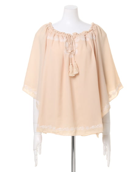 INGNI（イング） 刺繍ジョゼット／ポンチョ ﾍﾞｰｼﾞｭ