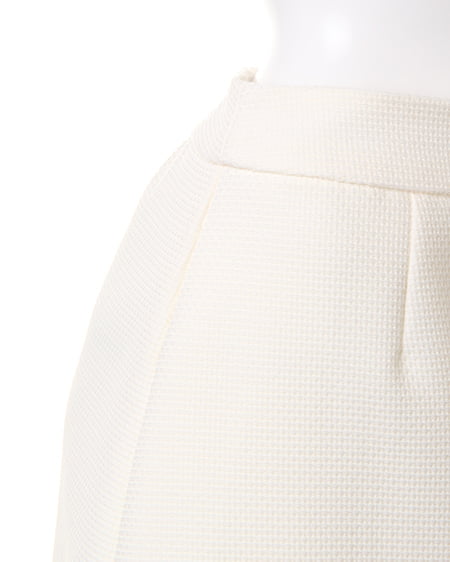 INGNI（イング） 前釦変わり台形／スカート ｵﾌﾎﾜｲﾄ