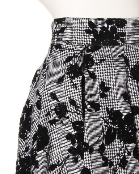 INGNI（イング） グレンチェック花柄フロッキー／スカート ﾊﾅ