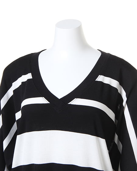 INGNI（イング） フライスイレギュラーボーダー／ドルマン 7分袖 ｸﾛ/ｵﾌﾎﾜｲﾄ