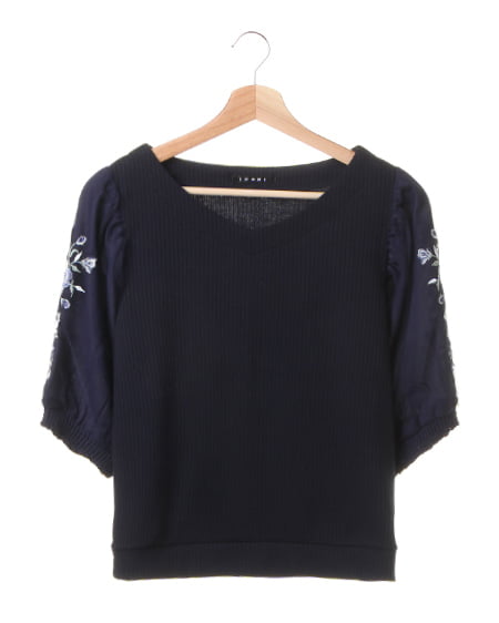INGNI(イング) 袖チュール刺繍／TOPS ｺﾝ