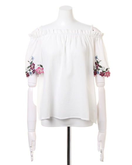 INGNI(イング) カットワーク刺繍オフショル/TOPS オフホワイト