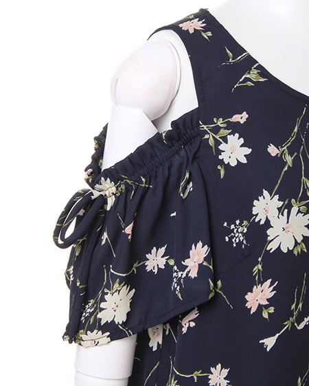 INGNI(イング) 肩開き花柄/TOPS コン