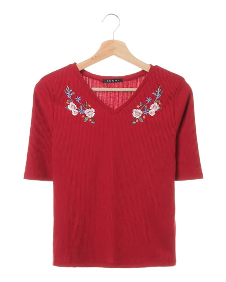 INGNI(イング) リブ胸刺しゅう5分袖／TOPS ボルドー