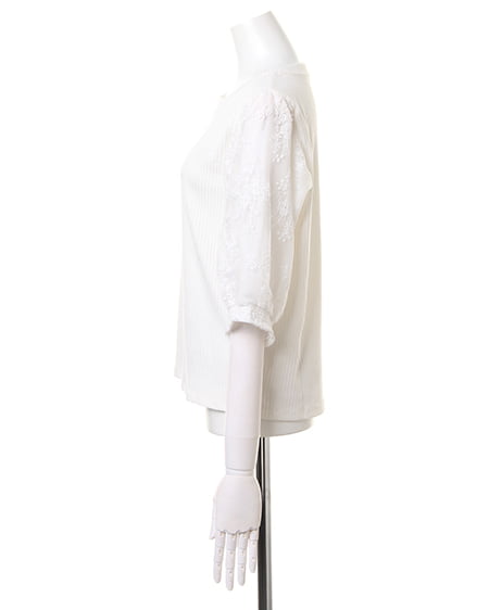 INGNI（イング） 袖無地チュール刺繍／TOPS ｵﾌﾎﾜｲﾄ