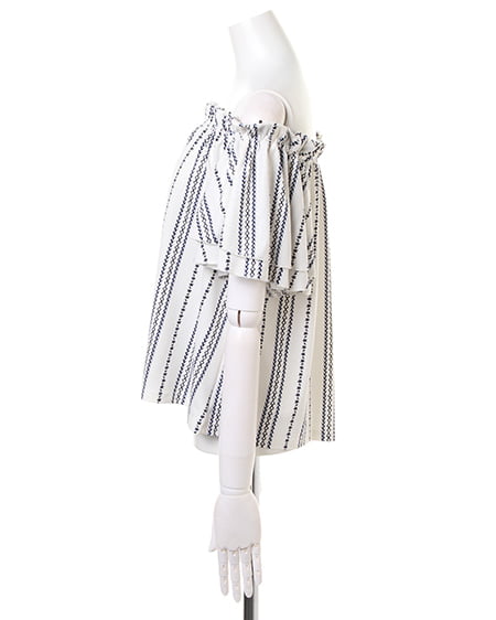 INGNI(イング) エスパンディーエスニック柄オフショル/TOPS オフホワイト/コン