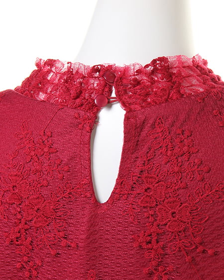 INGNI（イング） チュール刺繍ハイネックTOPS 8分袖 ﾎﾞﾙﾄﾞｰ