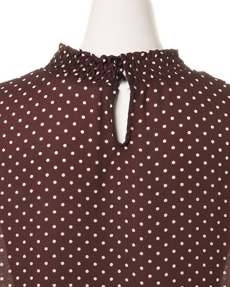 INGNI（イング） ドット柄シャーリングハイネック／TOPS ﾌﾞﾗｳﾝ