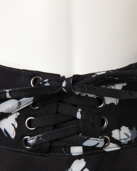 INGNI（イング） 花柄フレア／スカート ｸﾛ