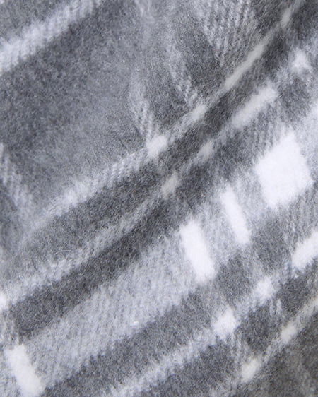 INGNI（イング） ベルト付シャギーチェックフレア／スカート ｸﾞﾚｰ/ｵﾌﾎﾜｲﾄ