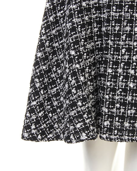 INGNI（イング） ベルト付ツイードフレア／スカート ﾂｨｰﾄﾞ/A