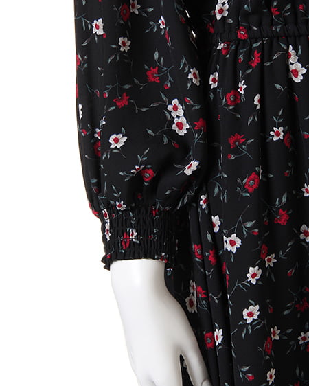 INGNI（イング） 花柄シャーリングハイネックワンピース ｸﾛ