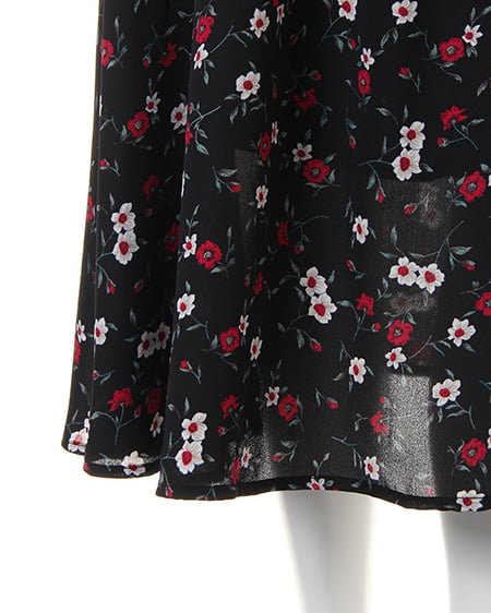 INGNI（イング） 花柄シャーリングハイネックワンピース ｸﾛ