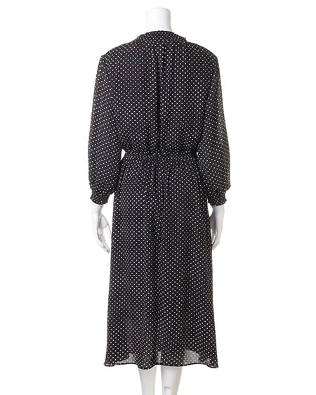 INGNI（イング） ドット柄ハイネック／ワンピース ｸﾛ/ｵﾌﾎﾜｲﾄ