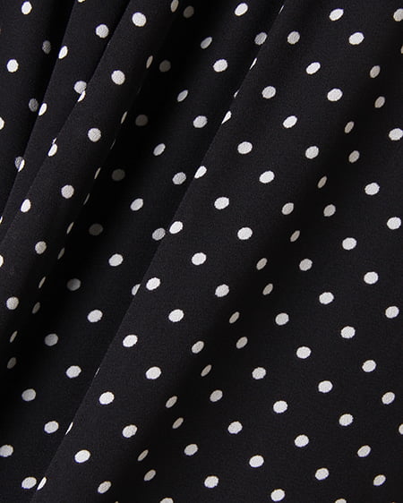 INGNI（イング） ドット柄ハイネック／ワンピース ｸﾛ/ｵﾌﾎﾜｲﾄ