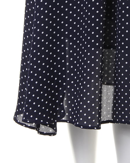 INGNI（イング） ドット柄ハイネック／ワンピース ｺﾝ/ｵﾌﾎﾜｲﾄ