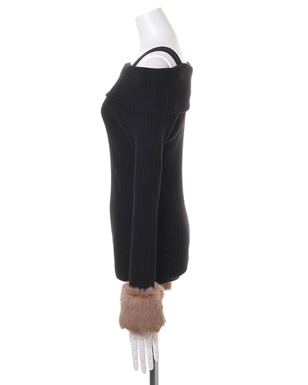 INGNI（イング） 袖ファーオフショルリブニット ｸﾛ