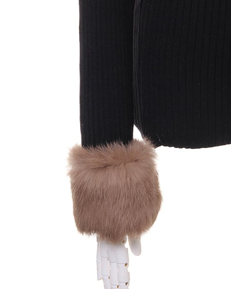 INGNI（イング） 袖ファーオフショルリブニット ｸﾛ