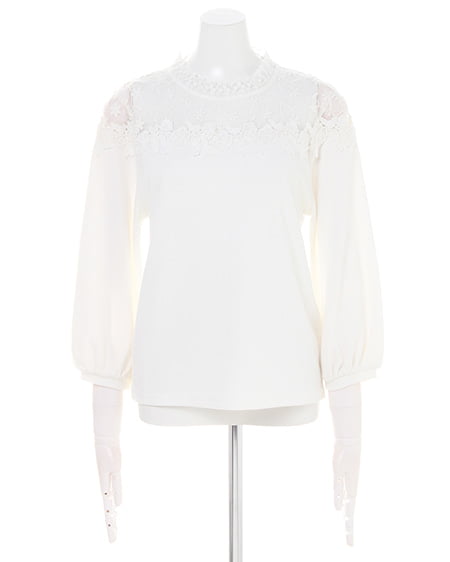 INGNI（イング） サカリバヨークレースハイネック／8分袖トップス ｵﾌﾎﾜｲﾄ