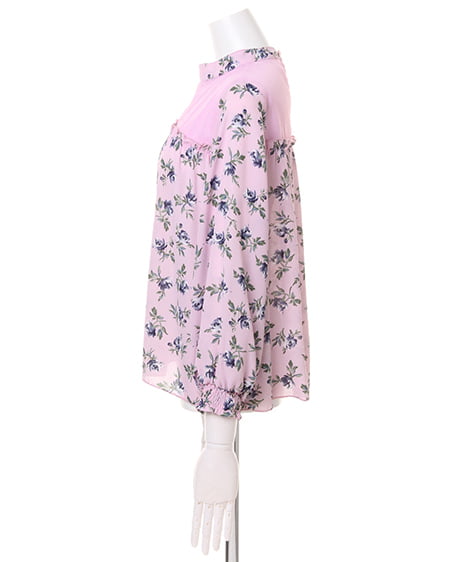 INGNI（イング） ヨークシアー花柄ハイネックトップス ﾗﾍﾞﾝﾀﾞｰ